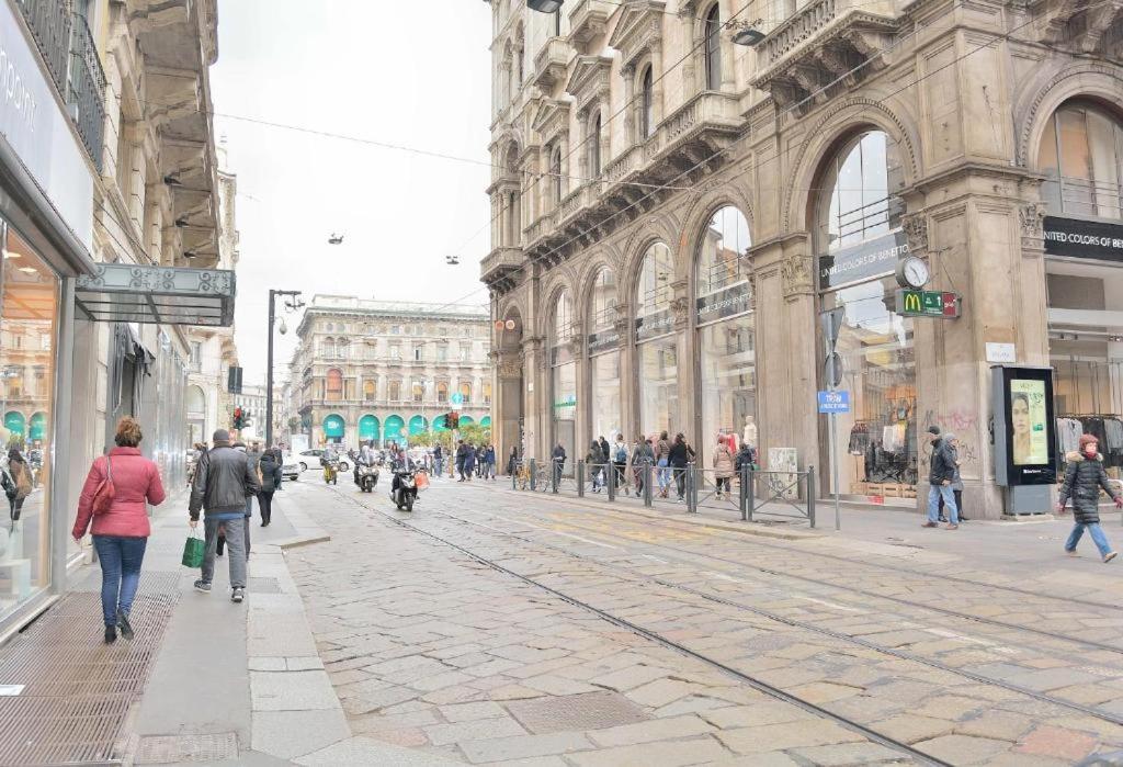 Апартаменты Trilocale In Piazza Duomo Милан Экстерьер фото